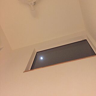 壁/天井/お月さま/吹き抜けの窓/吹き抜けリビングのインテリア実例 - 2016-03-20 21:37:44