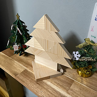 クリスマス/クリスマス雑貨/クリスマスツリー/端材 DIY/リビングのインテリア実例 - 2021-12-13 00:47:41