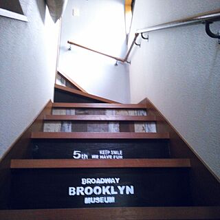 壁/天井/DIY/ﾍﾟｲﾝﾄ階段/リスタのインテリア実例 - 2016-03-18 13:50:50