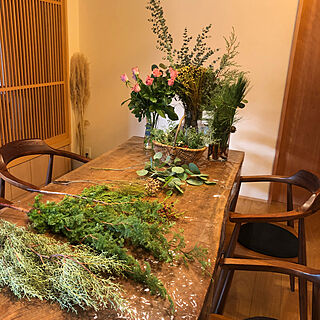 机/一枚板のダイニングテーブル/お花のある暮らし/積水ハウス/植物のある暮らし...などのインテリア実例 - 2023-12-09 22:57:58