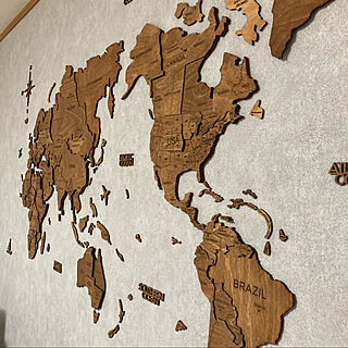 木製世界地図/壁紙/ちょっとコンクリート風な壁紙/壁/天井のインテリア実例 - 2022-07-28 12:34:39