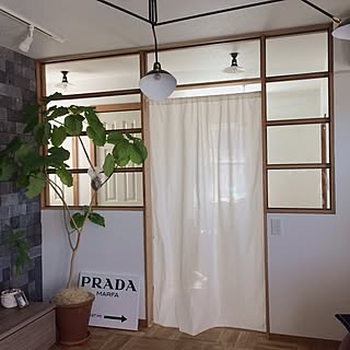 リビング/イデー/室内窓/パーケット/PRADA MARFA...などのインテリア実例 - 2015-07-14 12:41:24