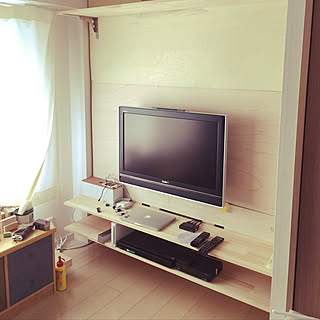 RoomClipアンケート/2×4材/DIY/壁掛けテレビ/テレビ台DIY...などのインテリア実例 - 2019-07-11 16:15:17