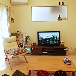 部屋全体/テレビ台変えたい…/カリフォルニアも好き/北欧も好き/ミニオンズ...などのインテリア実例 - 2015-10-11 14:03:36