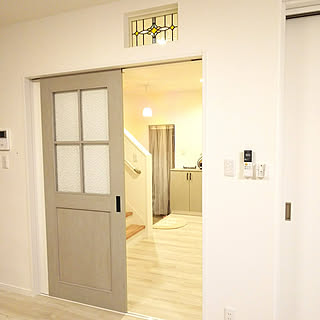 リビング 引き戸のおしゃれなインテリアコーディネート レイアウトの実例 Roomclip ルームクリップ