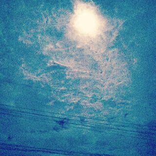 ベッド周り/雲間から見える月/中秋の名月♪/解放したい事を願う♪/白く輝く月…。のインテリア実例 - 2015-10-02 02:54:12