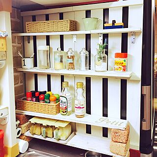 キッチン/ニトリ すのこ/冷蔵庫 リメイク/調味料棚 DIYのインテリア実例 - 2016-12-10 00:58:56