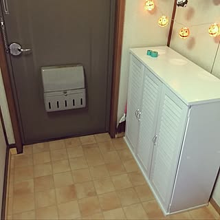 玄関 入り口 市営住宅のレイアウト おしゃれなインテリアコーディネートの実例 Roomclip ルームクリップ