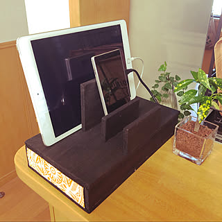 充電ボックス/iPad/観葉植物/充電ステーション/コレ、DIYしたよ！...などのインテリア実例 - 2020-05-07 15:01:48