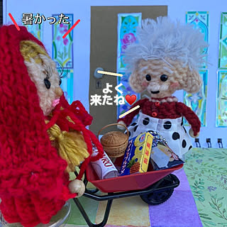 羊毛フェルト 人物 ハンドメイド キモカワシリーズ 【公式通販】