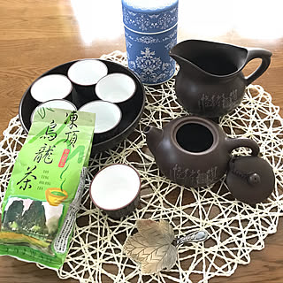 棚/台湾茶器セット/台湾土産、凍頂烏龍茶/７月28日台風接近中/グラスじぇいむコーン部...などのインテリア実例 - 2018-07-28 09:06:32