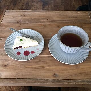 食器/ニトリ/DIY/カフェテーブルDIY/レアチーズケーキのインテリア実例 - 2017-07-21 13:54:08
