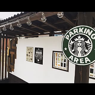 玄関/入り口/昨日作ったスタバ看板飾ってみたよ♡/Starbucks /cafe/DIY女子...などのインテリア実例 - 2017-01-04 13:10:34