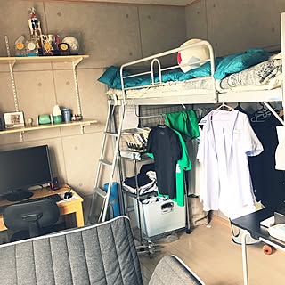 部屋全体/息子っちの部屋/！！！！！アホ仲間！！！！！/フェイクに水あげ隊/インスタ→chiisoccer_11...などのインテリア実例 - 2017-07-06 18:56:57