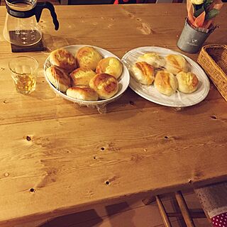 机/朝ごはんはパン派/テーブルは友達のお父さんの手作り/パン教室に通い始めました/マヨネーズパン...などのインテリア実例 - 2015-12-29 00:52:49