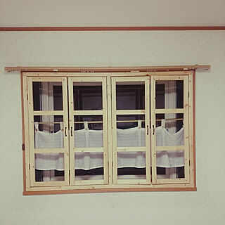 ベッド周り/2×4材/1×2材/窓枠DIY/カフェカーテン...などのインテリア実例 - 2017-07-24 20:11:09