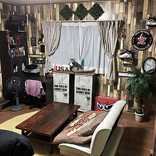 部屋全体/アメリカンヴィンテージ/男前部屋目指す/DIY/額縁DIY...などのインテリア実例 - 2017-09-13 22:09:01