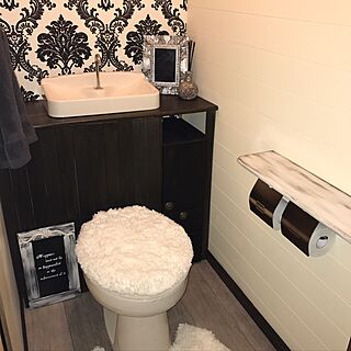 DIY/モノトーン/タンクレス風トイレのインテリア実例 - 2017-01-16 22:27:17
