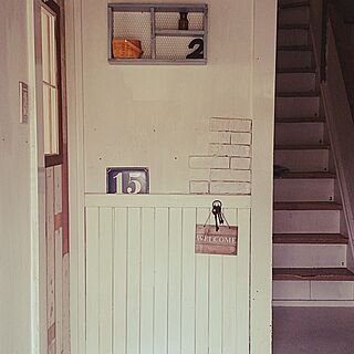 玄関/入り口/すのこを腰壁に。/階段/welcome!!のインテリア実例 - 2014-04-19 08:05:40