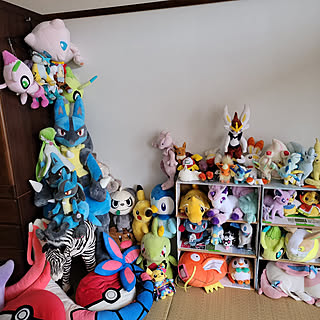 ポケモン ぬいぐるみ好きのおしゃれなアレンジ 飾り方のインテリア実例 Roomclip ルームクリップ
