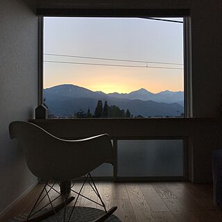 夕暮れ/予備室/アームシェルチェア/窓からの風景/Instagram→mkawaikのインテリア実例 - 2017-04-19 00:21:24