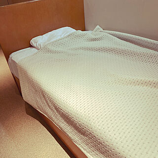 ベッド周り/しまむら/木製ベッド/いつもいいねありがとうございます♡/入院中...などのインテリア実例 - 2023-08-26 19:15:11