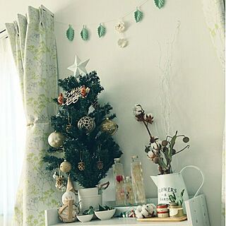 棚/クリスマス/クリスマスイブ/クリスマスツリー90cm/クリスマスツリーを年中飾りたい...などのインテリア実例 - 2020-12-24 09:51:03