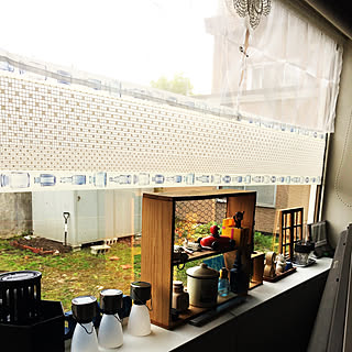 雨、降ってきた。/北海道/いいね、フォロー本当に感謝です♡/FIX窓/飾りすぎのインテリア実例 - 2018-05-13 07:11:53