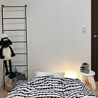 ベッド周り/ニトリ/IKEA/ダイソー/コンクリート鉢♡hinA ちゃん...などのインテリア実例 - 2018-01-22 11:32:18