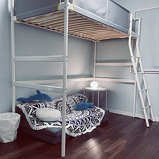 ロフトベッド ikea svarta 白 スチール | フリマアプリ ラクマ IKEA