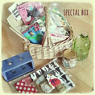 棚/hiyupan88さん♥/グアム土産/すてき過ぎ便♡/special box...などのインテリア実例 - 2017-04-11 08:46:56