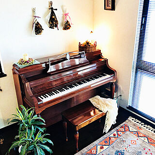 STEINWAY & SONS/コンソールピアノ/推定年齢150歳以上のピアノ/ビンテージピアノ/ピアノのある部屋...などのインテリア実例 - 2022-05-04 06:28:58