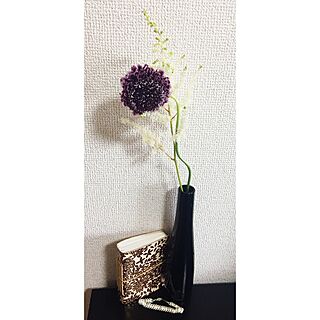 ベッド周り/diary/vase/flower/White...などのインテリア実例 - 2016-05-02 00:06:10
