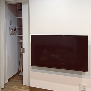 収納スペース/テレビ 壁掛け/シンプルな暮らし/リビングのインテリア実例 - 2019-04-30 20:39:53