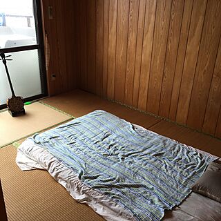 ベッド周り/なんだかなぁ…/寝室は和室のインテリア実例 - 2016-10-13 16:07:36