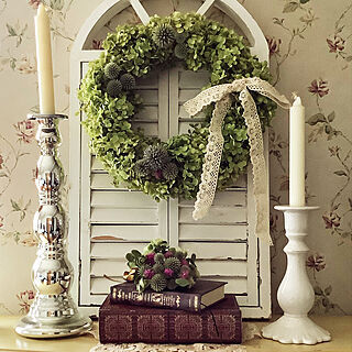 アナベルとルリタマアザミの夏色ハーフリース アナベルとルリタマアザミの夏色ハーフリース ルリタマアザミの