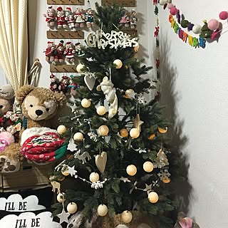 部屋全体/クリスマスツリー買いました⑅∙˚﻿⋆﻿/ダッフィー＆シェリーメイ/ディズニー大好き/北欧...などのインテリア実例 - 2016-11-20 20:02:43