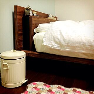 ベッド周り/ゴミ箱/ベッドのインテリア実例 - 2013-11-03 20:16:49
