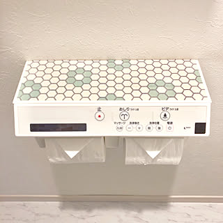 バス/トイレ/after/可愛くなりました/ウォシュレット操作パネル/トイレットペーパーホルダー...などのインテリア実例 - 2018-05-24 16:53:31