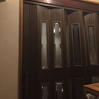 玄関/入り口/窓付き/アコーディオンパネルのインテリア実例 - 2017-01-13 22:28:51