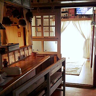 部屋全体/築30年の戸建て/暗い部屋/引き戸リメイク/長椅子 DIY...などのインテリア実例 - 2017-05-25 16:24:40