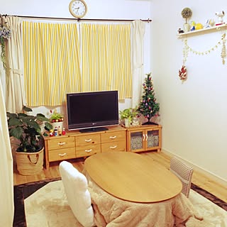 部屋全体/座椅子/クリスマス/こたつ/クリスマスツリー...などのインテリア実例 - 2015-12-08 21:50:07