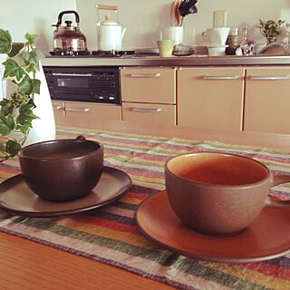 キッチン/そこそこの部屋を目指して/カップ＆ソーサー/Heath Ceramicsのインテリア実例 - 2015-10-03 14:45:33