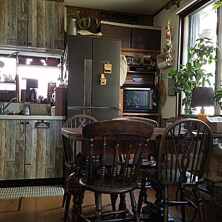 キッチン/カフェ風インテリア/アンティーク家具/漆喰壁DIY/グリーンのある暮らし...などのインテリア実例 - 2017-06-09 14:02:18