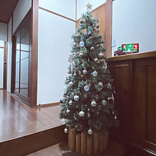 クリスマスバス/クリスマスツリー150cm/クリスマス/クリスマスツリー/漆喰壁...などのインテリア実例 - 2021-11-09 22:38:41