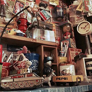 棚/ブリキのおもちゃ/アメリカン雑貨/ログハウス/アメリカンのインテリア実例 - 2015-12-05 12:29:47