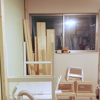 壁/天井/ミシン部屋になる予定/木材/IKEAの机のインテリア実例 - 2017-08-01 00:54:34