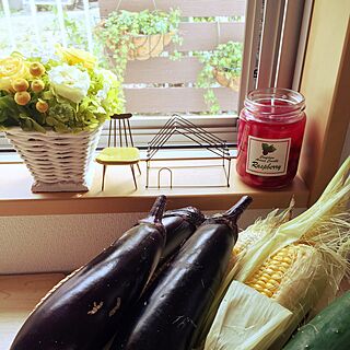 キッチン/頂き物の夏野菜/キッチン後ろの窓/夏野菜のインテリア実例 - 2015-07-18 08:52:00