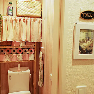 バス/トイレ/２階のトイレ/手作りカーテン/IKEAの棚/壁紙DIY...などのインテリア実例 - 2020-01-04 09:31:27