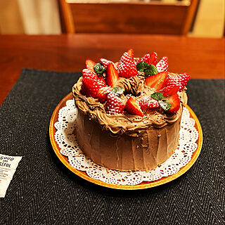 祝い/チョコクリームケーキ/シフォンケーキデコレーション/シフォンケーキ 手作り/ケーキ...などのインテリア実例 - 2021-02-25 06:28:40